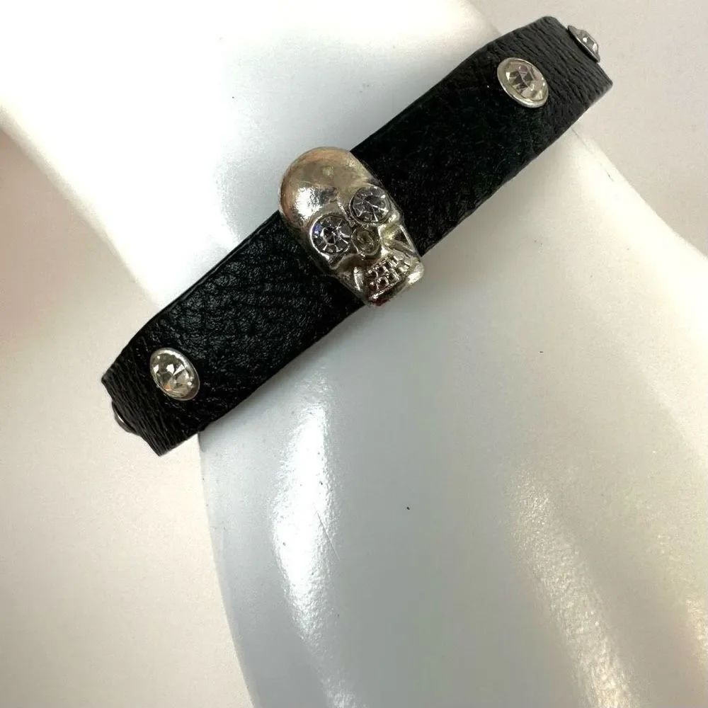 Yik Fung silver tone skeleton bracelet